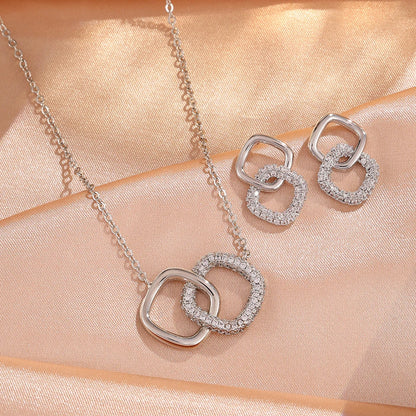 Interlocking Square Jewelry Set – Pendant Necklace & Matching Earrings