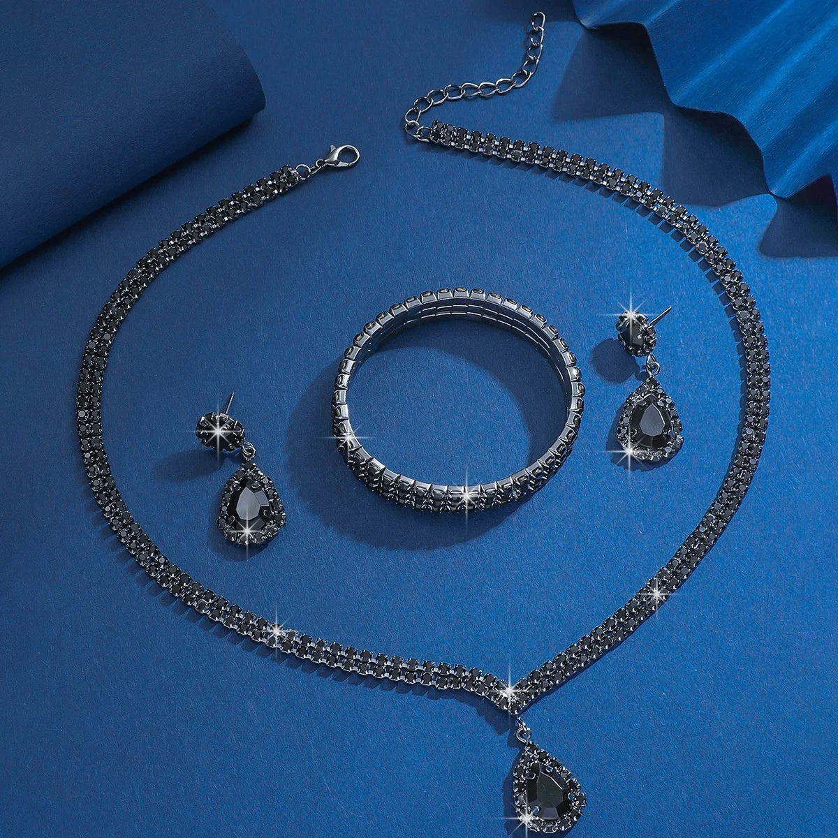 Elegant Black Teardrop Jewelry Set Necklace, Earrings & Bracelet