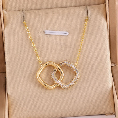 Interlocking Square Jewelry Set – Pendant Necklace & Matching Earrings