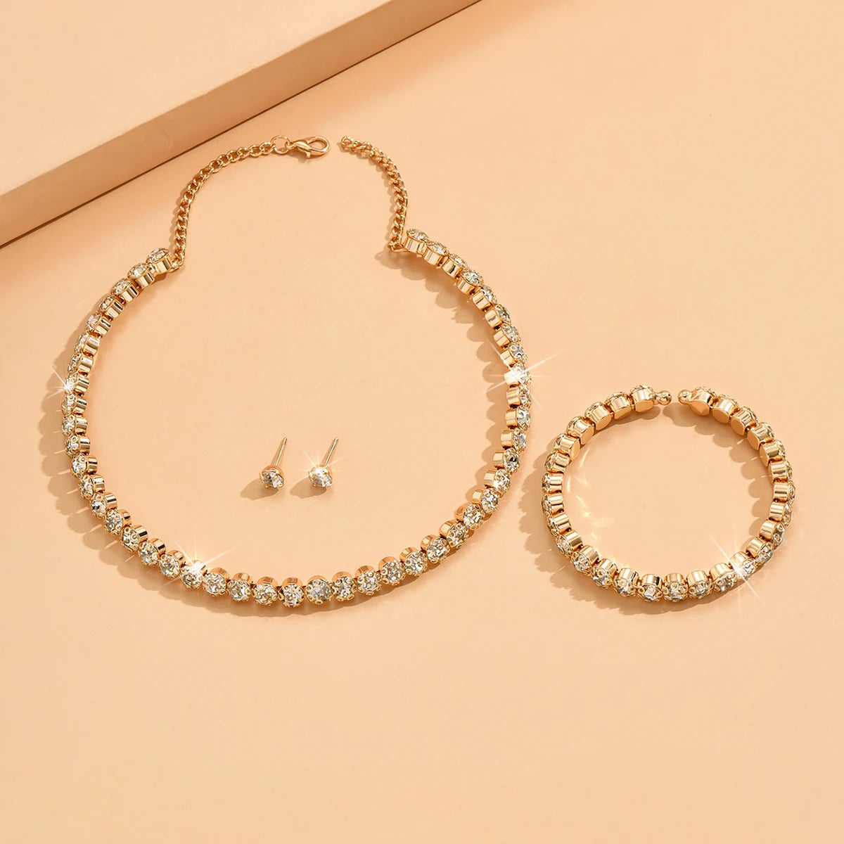 Elegant Sparkling Jewelry sets - Necklace, Bracelet & Earrings
