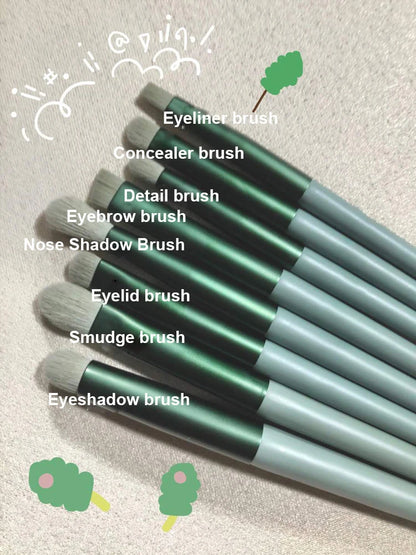 13 Piece Makeup Brush Set with Storage Pouch