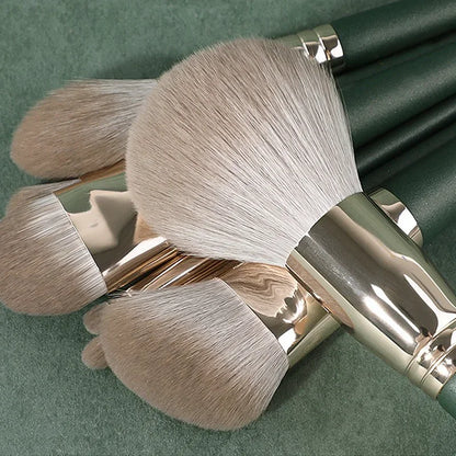 14 Piece Makeup Brush Set with Storage Pouch