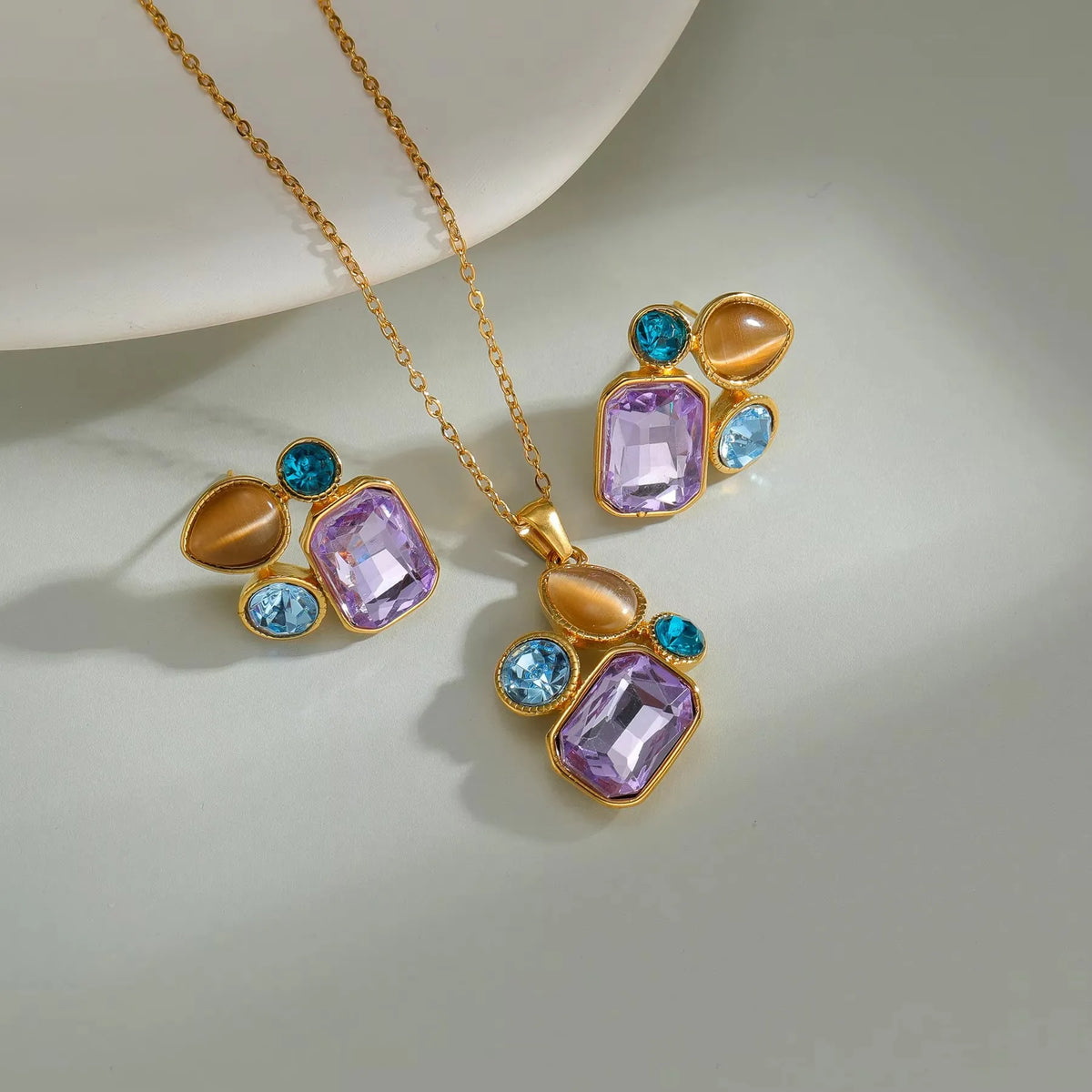 Elegant Round Pendant Jewelry Set - Necklace & Matching Stud Earrings